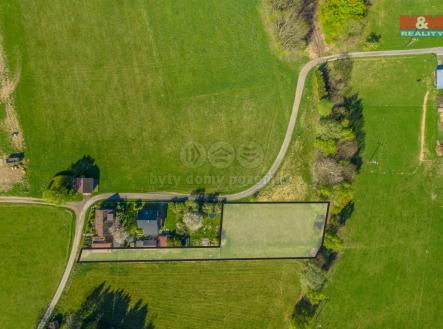 Prodej pozemku pro bydlení, 2 017 m²