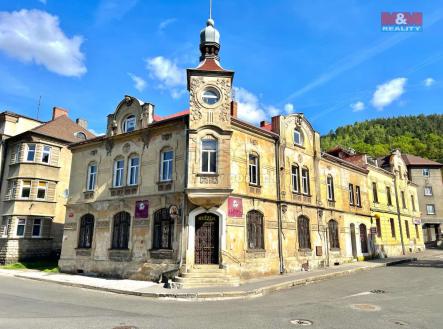 Pronájem - restaurace, 200 m²