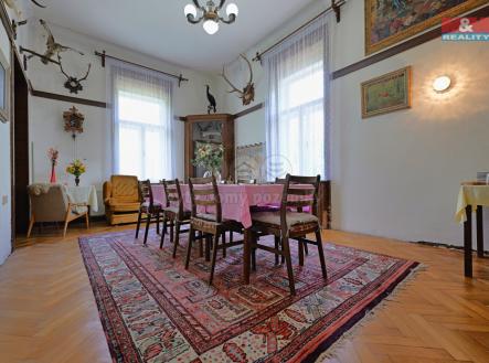 Prodej - obchodní prostor, 650 m²