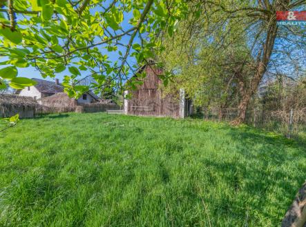 Prodej pozemku pro bydlení, 2 722 m²