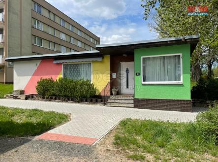 Prodej - obchodní prostor, 70 m²