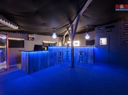 Pronájem obchodní prostor, 662 m²