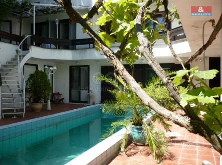 Pronájem bytu, 1+kk, 36 m²