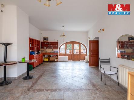 Prodej hotel, 430 m²