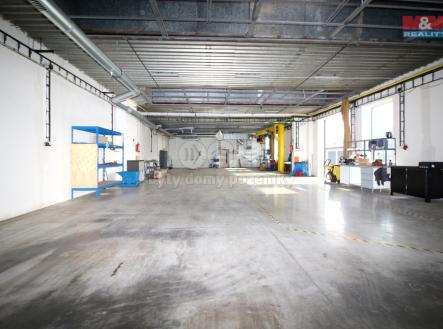 Prodej výrobní prostor, 1 432 m²