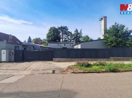 Prodej výrobní prostor, 1 432 m²