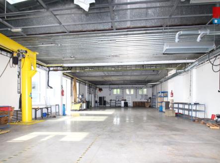 Prodej výrobní prostor, 1 432 m²