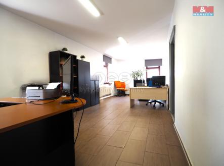 Pronájem - kanceláře, 145 m²