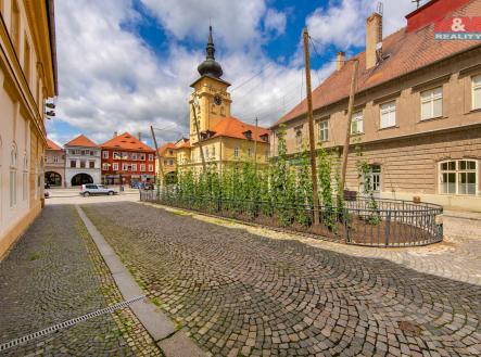 Pronájem - kanceláře, 93 m²