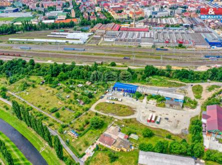 Pronájem - pozemek pro komerční výstavbu, 11 001 m²