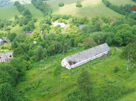 Prodej - pozemek pro komerční výstavbu, 4 689 m²