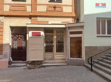 Pronájem - obchodní prostor, 18 m²