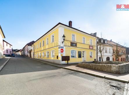 Pronájem skladovací prostor, 124 m²