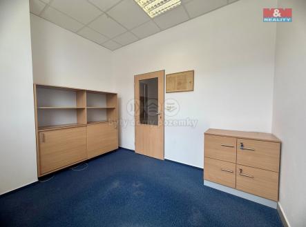 Pronájem kanceláře, 120 m²