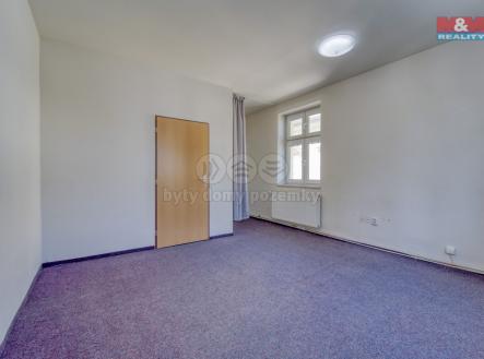 Pronájem kanceláře, 56 m²