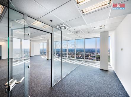 Pronájem kanceláře, 69 m²