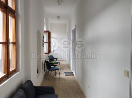 Pronájem - kanceláře, 28 m²
