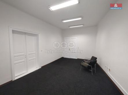 Pronájem - kanceláře, 24 m²