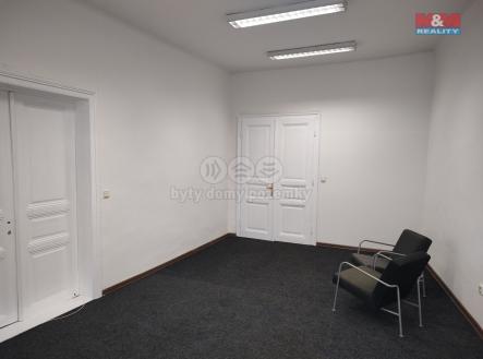 Pronájem - kanceláře, 24 m²
