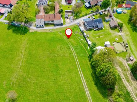 Prodej - pozemek, trvalý travní porost, 1 400 m²