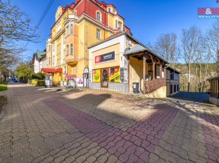 Pronájem - obchodní prostor, 123 m²