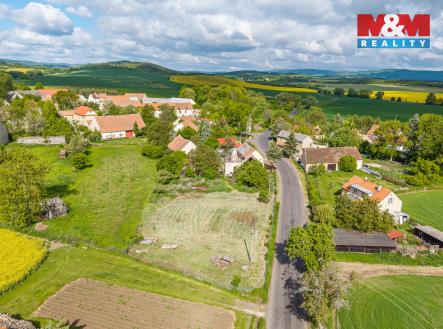 Prodej pozemku pro bydlení, 1 136 m²