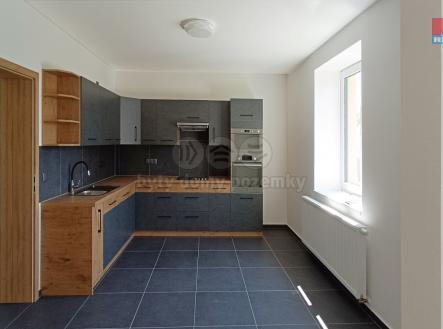 Pronájem - dům/vila, 125 m²