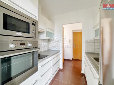 Pronájem bytu, 1+kk, 28 m²