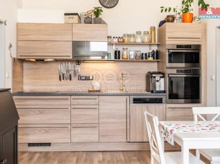 Prodej bytu, 4+kk, 87 m²