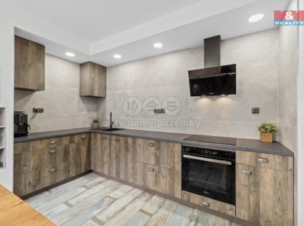 Prodej domu/vily, 240 m²