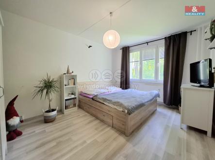 Pronájem bytu, 1+1, 37 m²