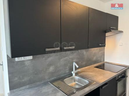 Pronájem bytu, 3+1, 72 m²