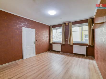 Pronájem - obchodní prostor, 69 m²