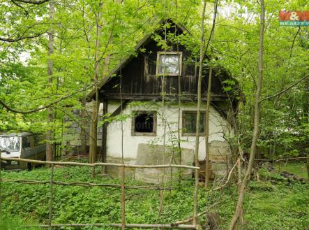 Prodej pozemku pro bydlení, 1 823 m²