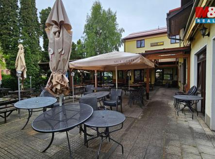 Pronájem hotel, 2 806 m²