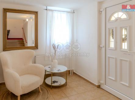 Prodej hotel, 765 m²