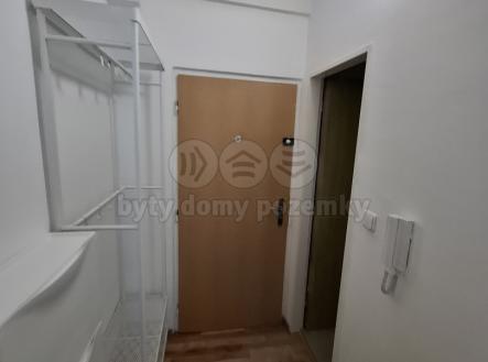 Pronájem bytu, 1+kk, 21 m²
