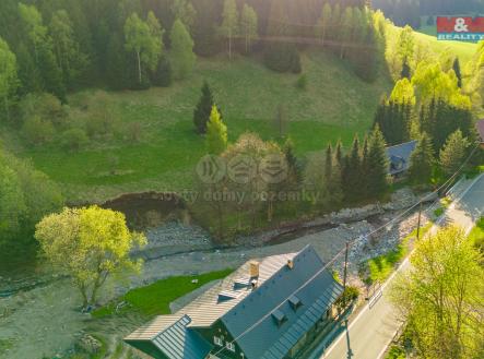 Prodej - pozemek, trvalý travní porost, 560 m²