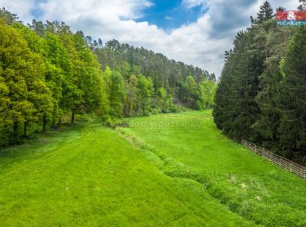 Prodej pozemku, zahrada, 1 800 m²