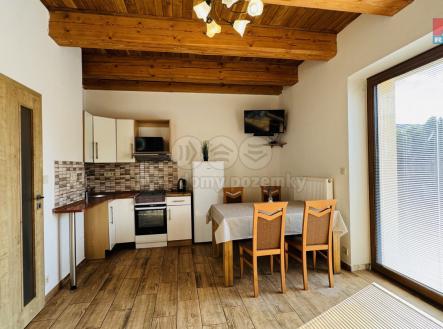 Pronájem bytu, 2+kk, 58 m²