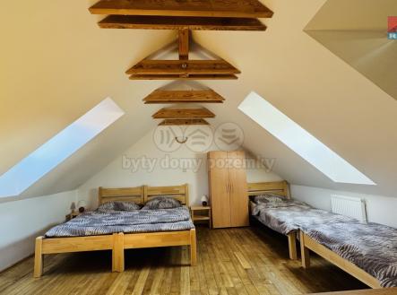 Pronájem bytu, 2+kk, 58 m²