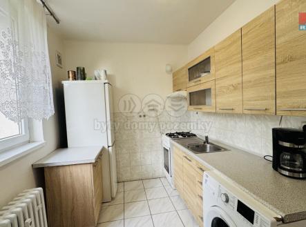 Pronájem bytu, 2+1, 64 m²