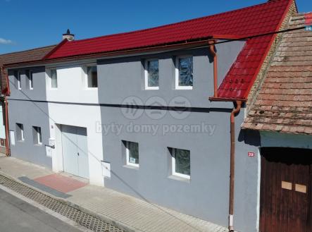 Prodej domu/vily, 288 m²