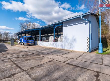 Prodej obchodní prostor, 832 m²