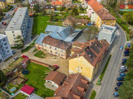 Prodej pozemku pro komerční výstavbu, 1 795 m²