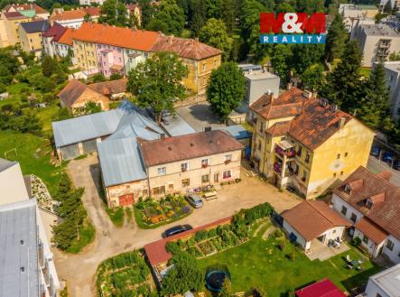 Prodej pozemku pro komerční výstavbu, 1 795 m²