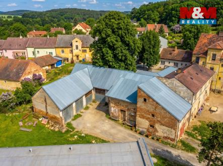 Prodej pozemku pro komerční výstavbu, 1 795 m²
