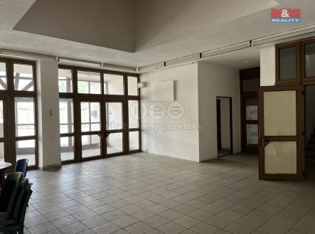 Prodej - obchodní prostor, 504 m²
