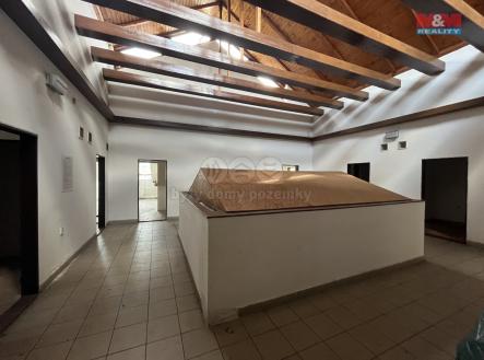 Prodej - obchodní prostor, 504 m²