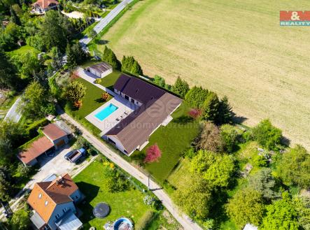 Prodej pozemku pro bydlení, 2 907 m²